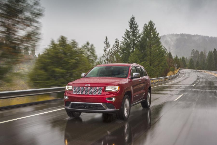  Jeep Grand Cherokee Summit 2014 года  (фото 43 из 61)